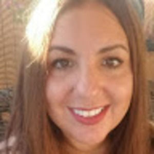 Meet your Posher, Lorena